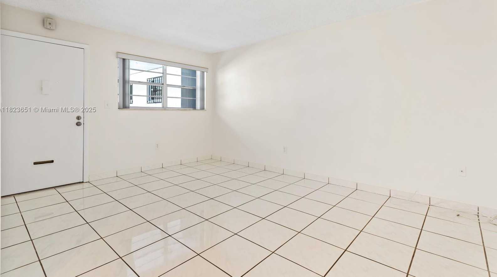 Small Image of 1800 SOUTH WEST 25TH ST #2102, Miami Number 3