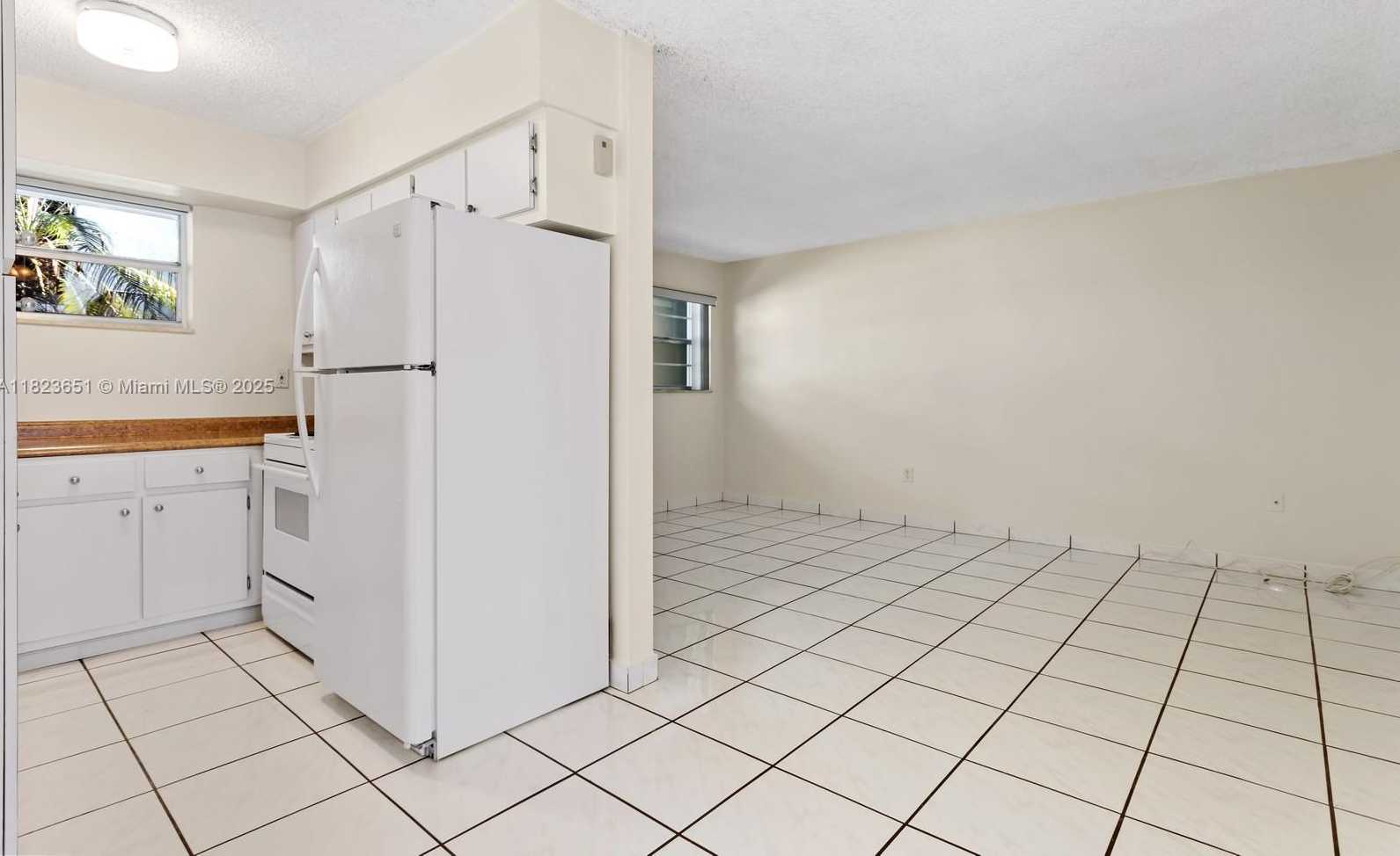 Small Image of 1800 SOUTH WEST 25TH ST #2102, Miami Number 7