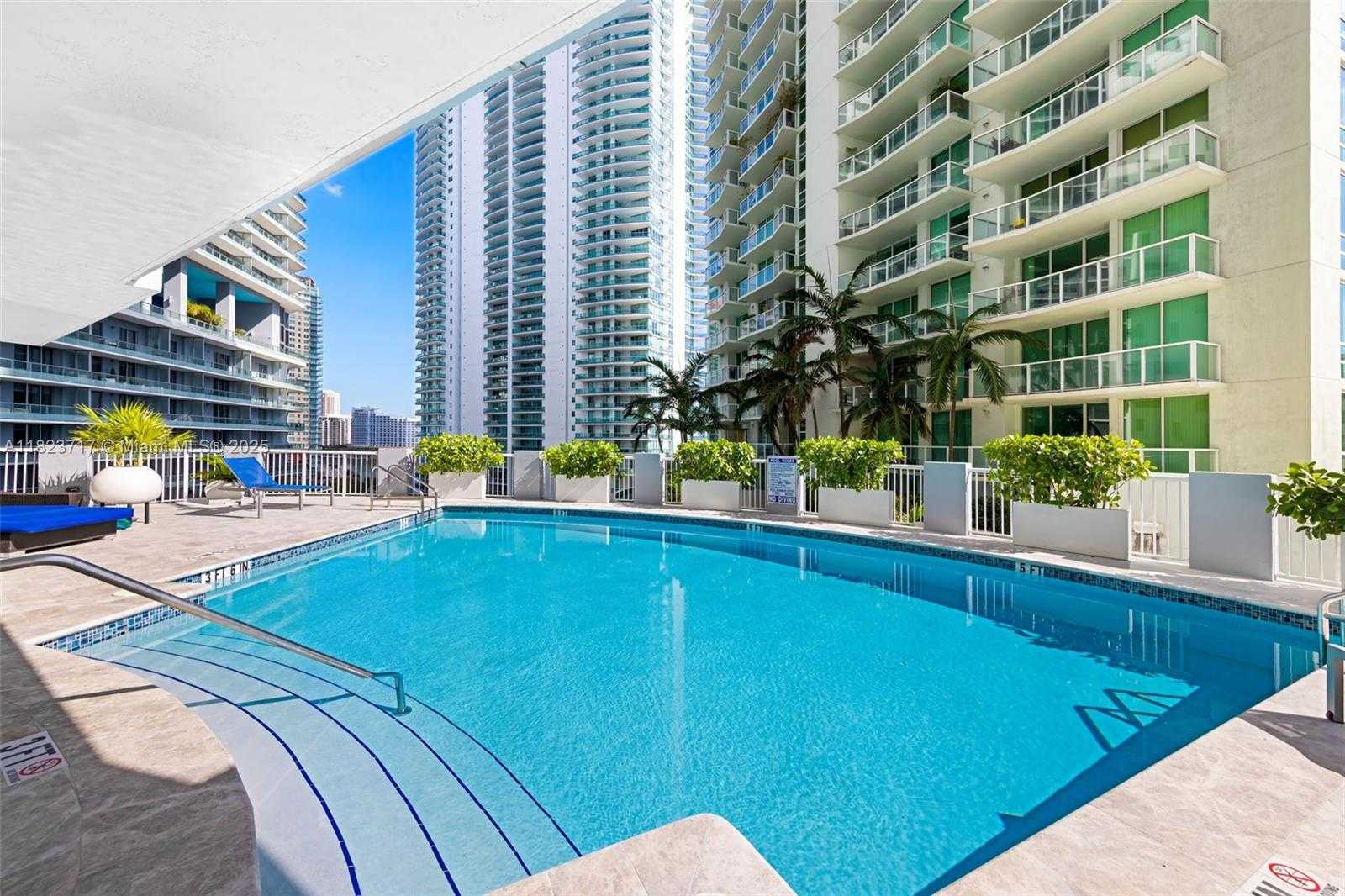 Small Image of 170 SOUTH EAST 14TH ST #1203, Miami Number 24