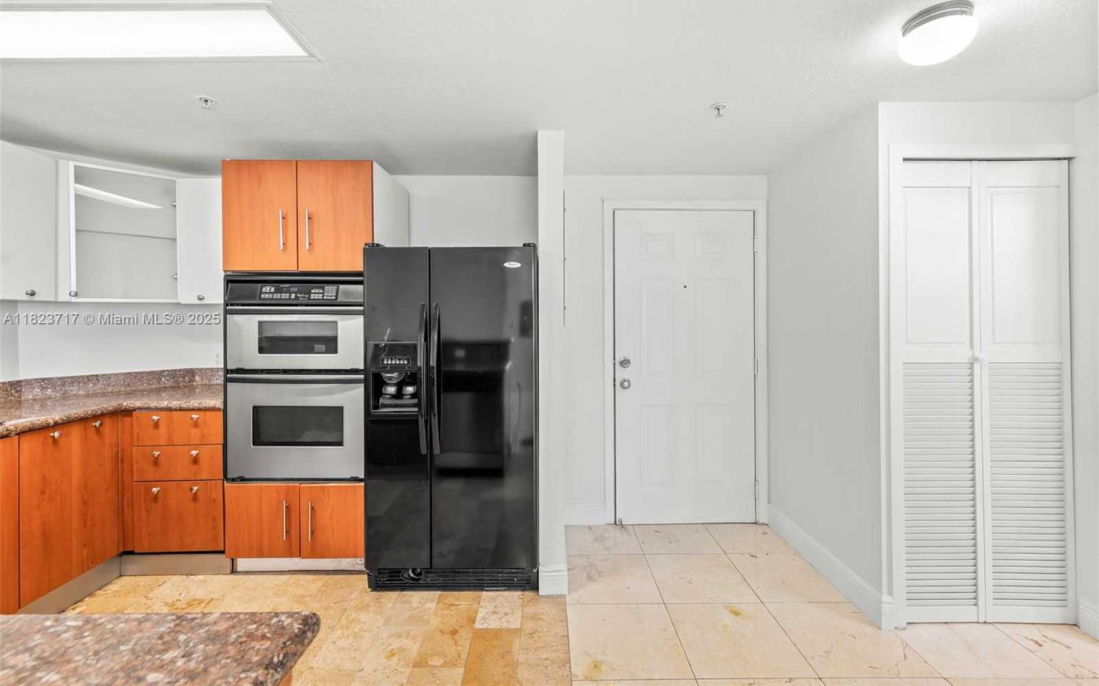 Small Image of 170 SOUTH EAST 14TH ST #1203, Miami Number 9