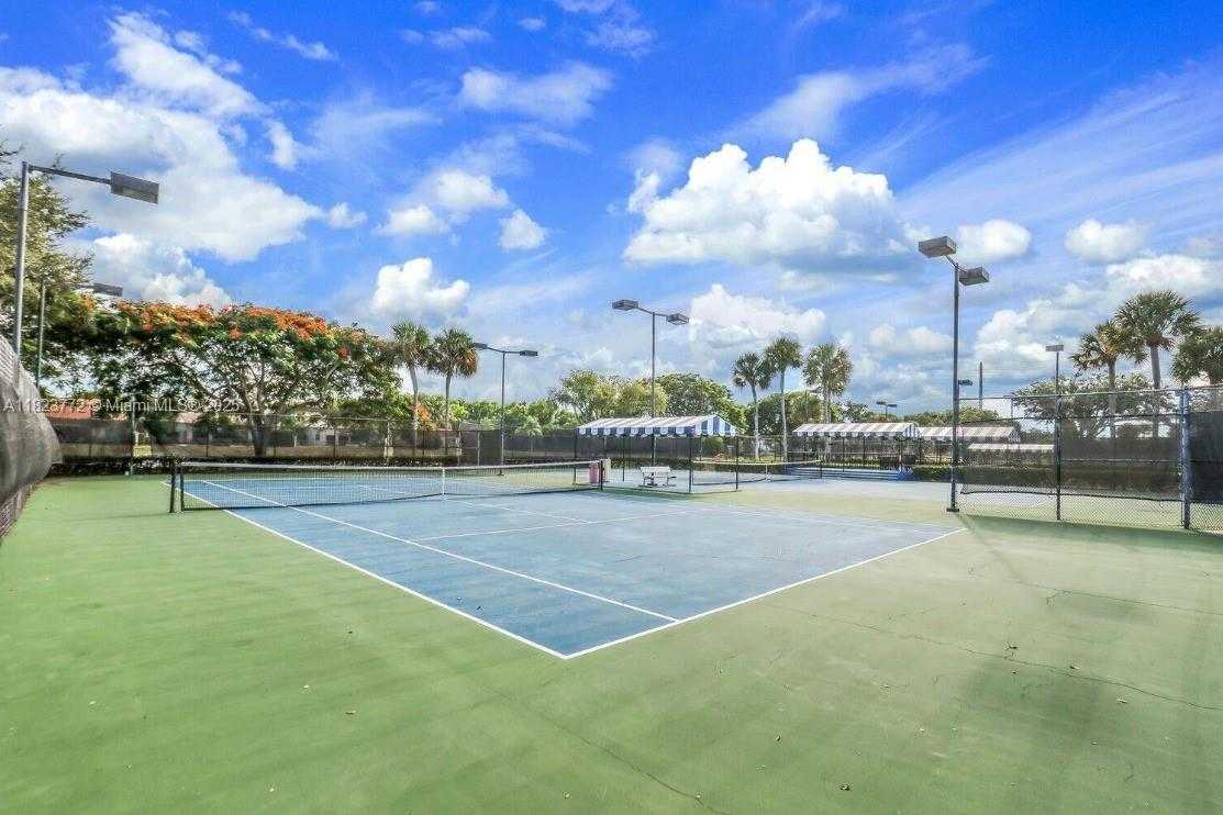 Small Image of 6812 68TH WAY, West Palm Beach Number 24