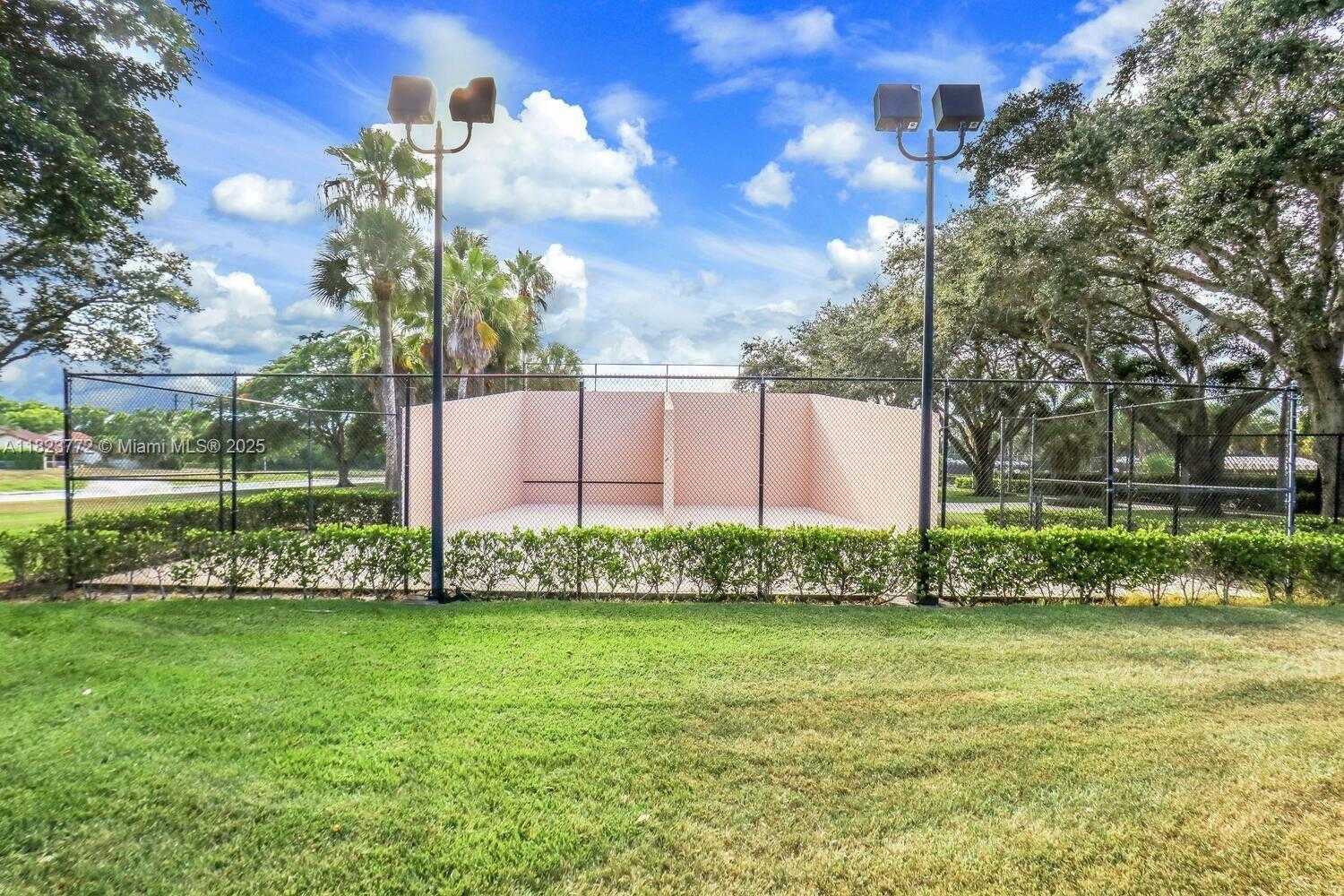 Small Image of 6812 68TH WAY, West Palm Beach Number 25