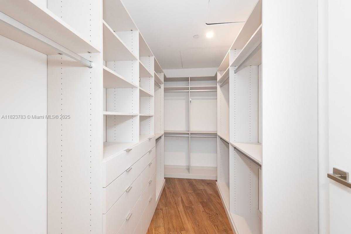 Small Image of 1300 MONAD TER #9D, Miami Beach Number 13