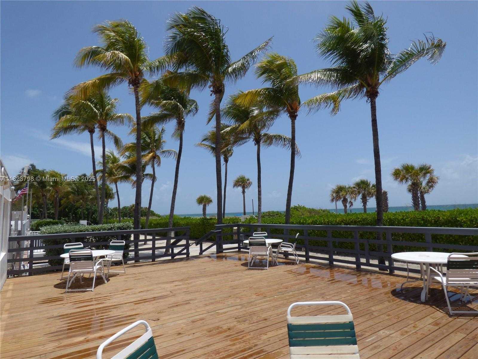Small Image of 5005 COLLINS AVE #202, Miami Beach Number 2