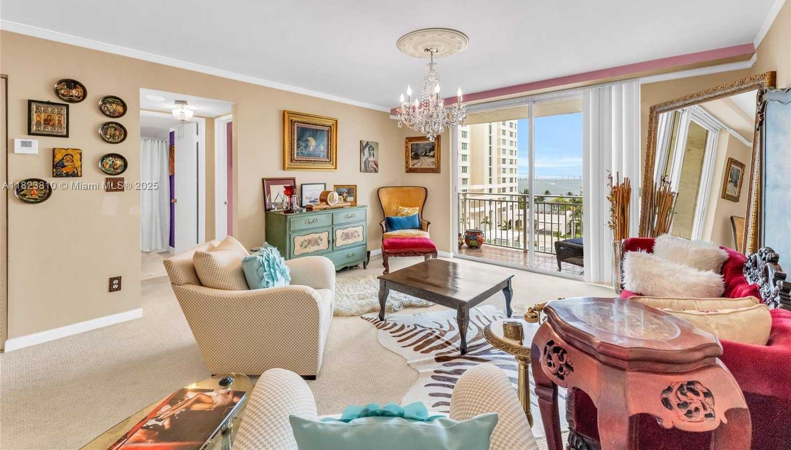 Small Image of 770 CLAUGHTON ISLAND DR #806, Miami Number 3