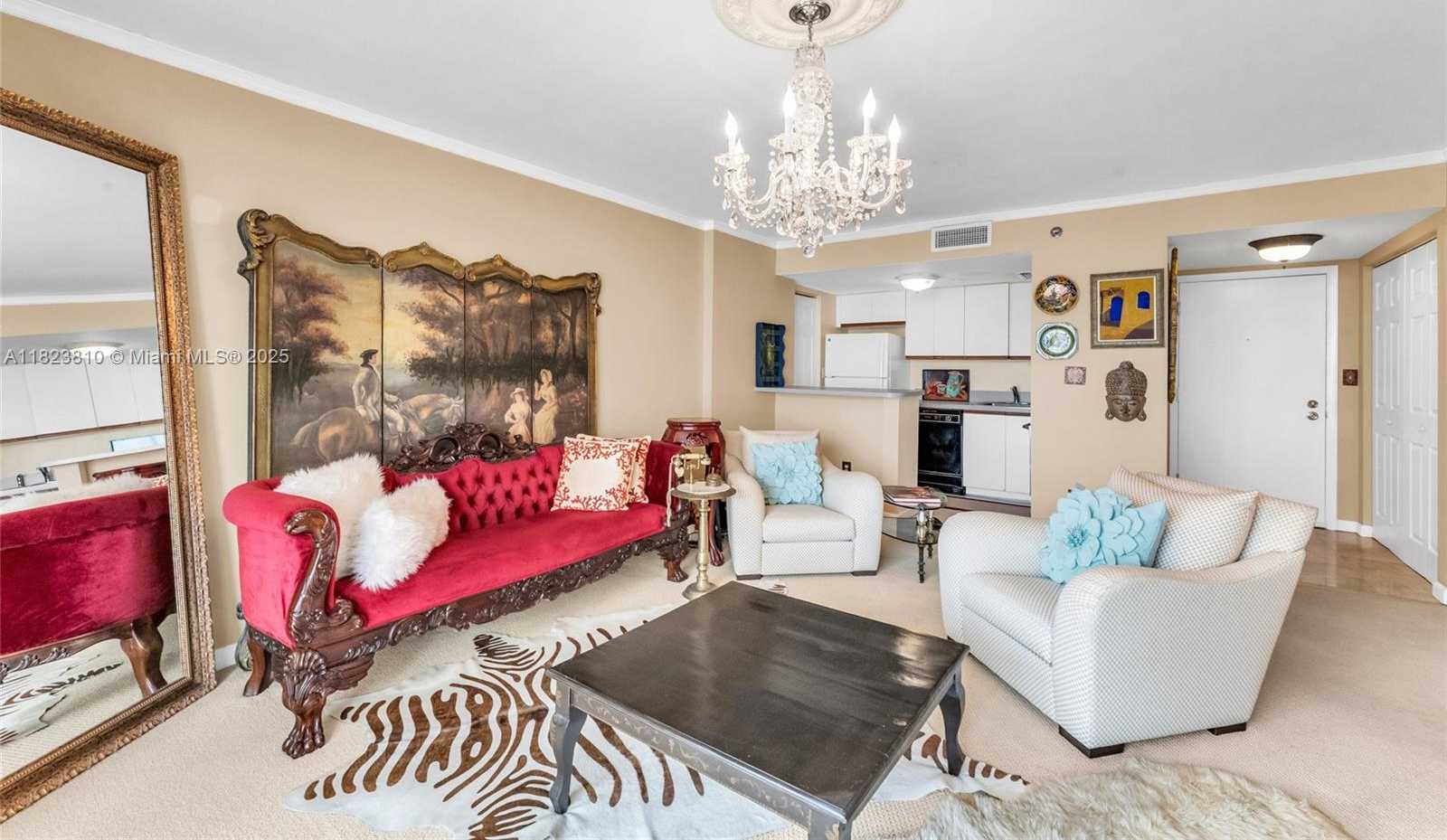 Small Image of 770 CLAUGHTON ISLAND DR #806, Miami Number 7