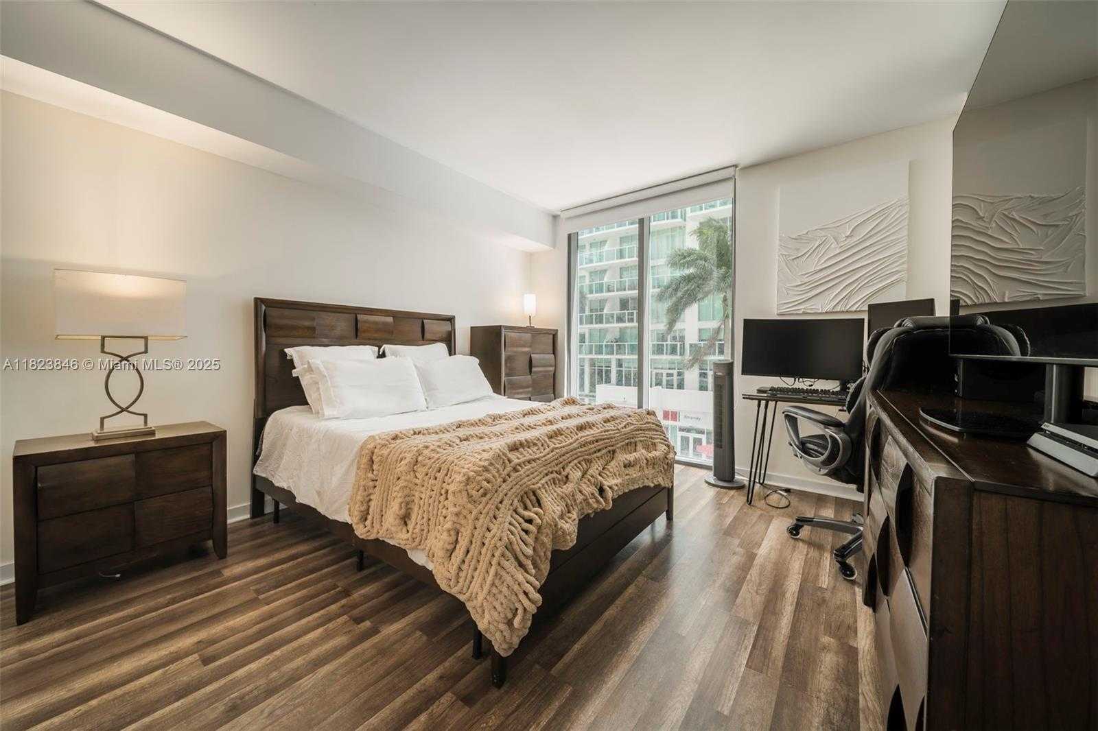 Small Image of 31 SOUTH EAST 6TH ST #408, Miami Number 16