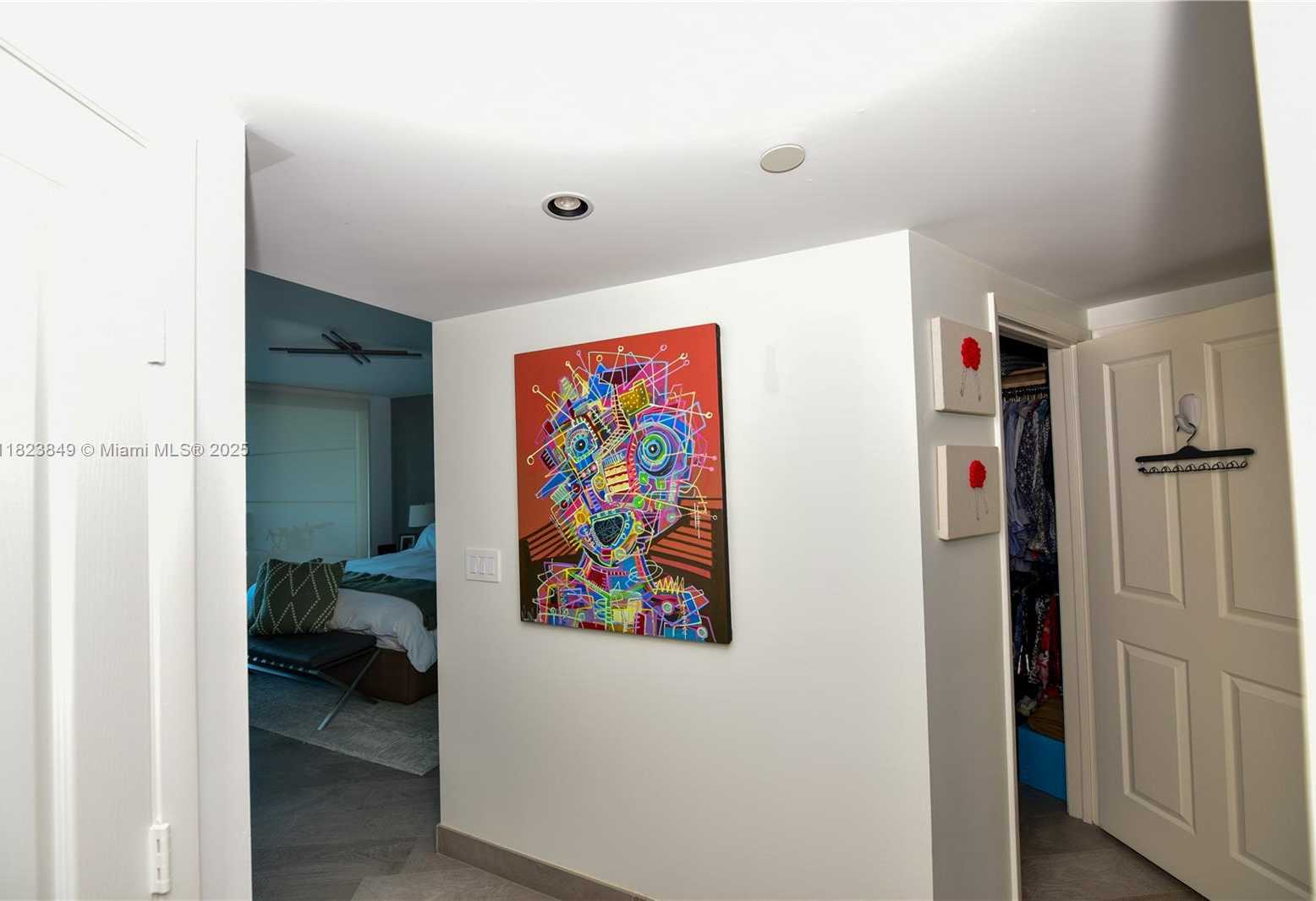 Small Image of 2127 BRICKELL AVE #1005, Miami Number 28