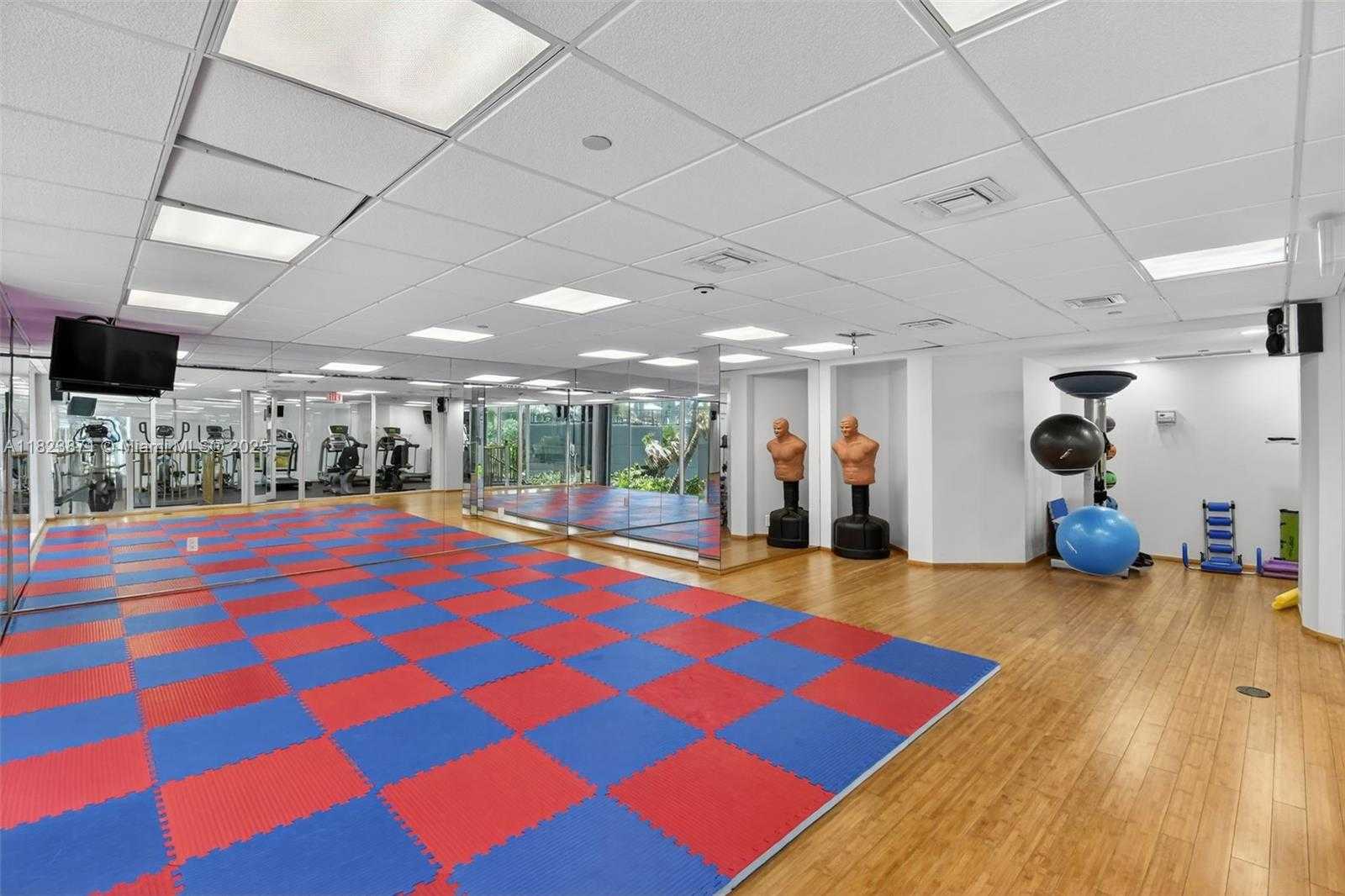 Small Image of 18671 COLLINS AVE #1401, Sunny Isles Beach Number 49
