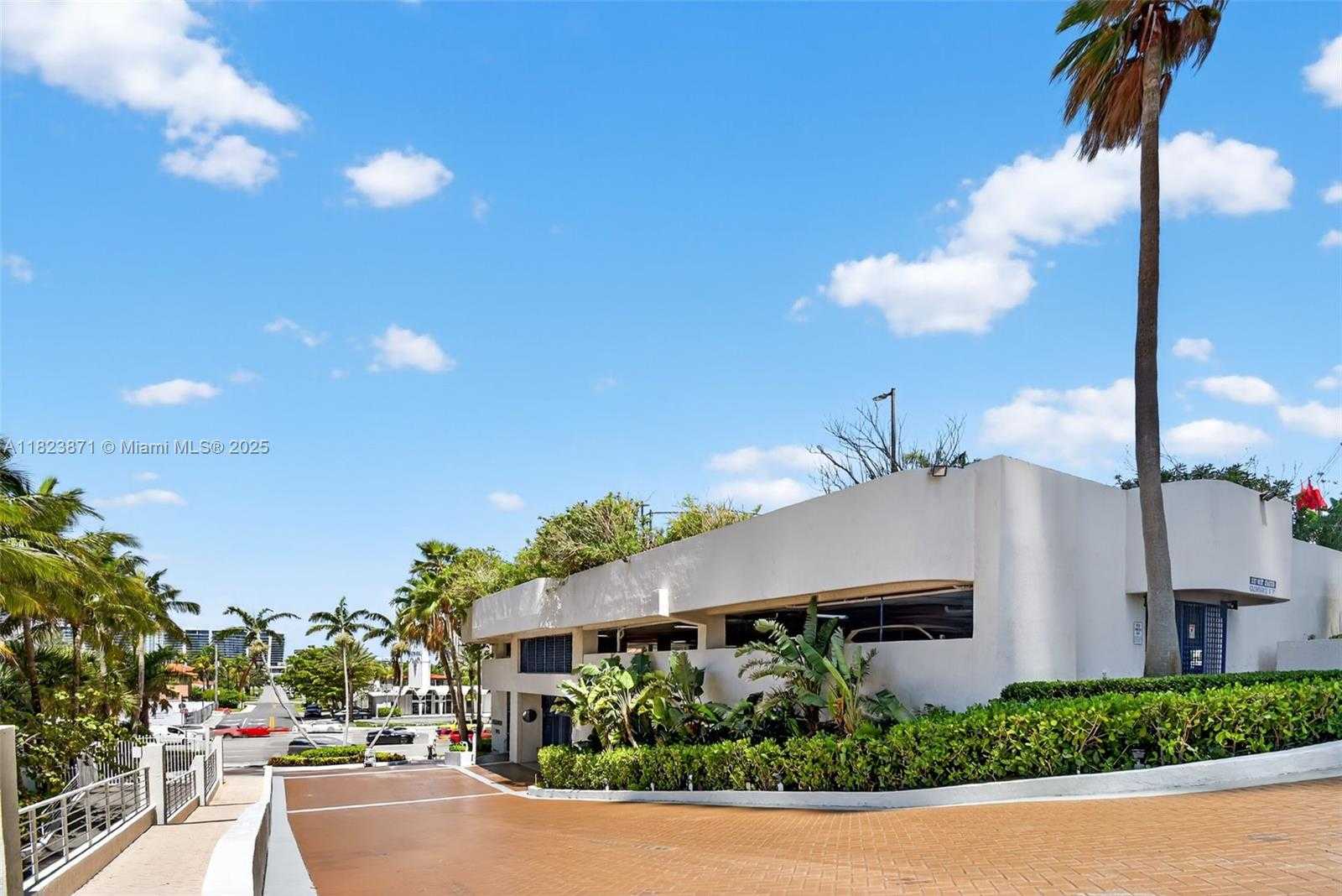 Small Image of 18671 COLLINS AVE #1401, Sunny Isles Beach Number 62