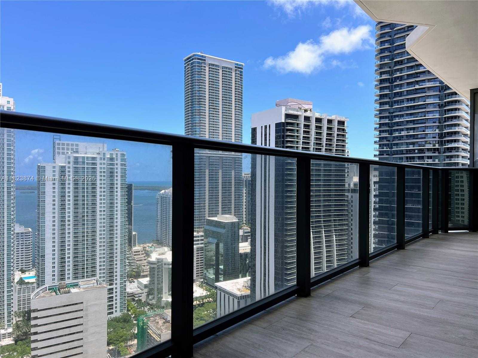 Small Image of 45 SOUTH WEST 9TH ST #3602, Miami Number 12