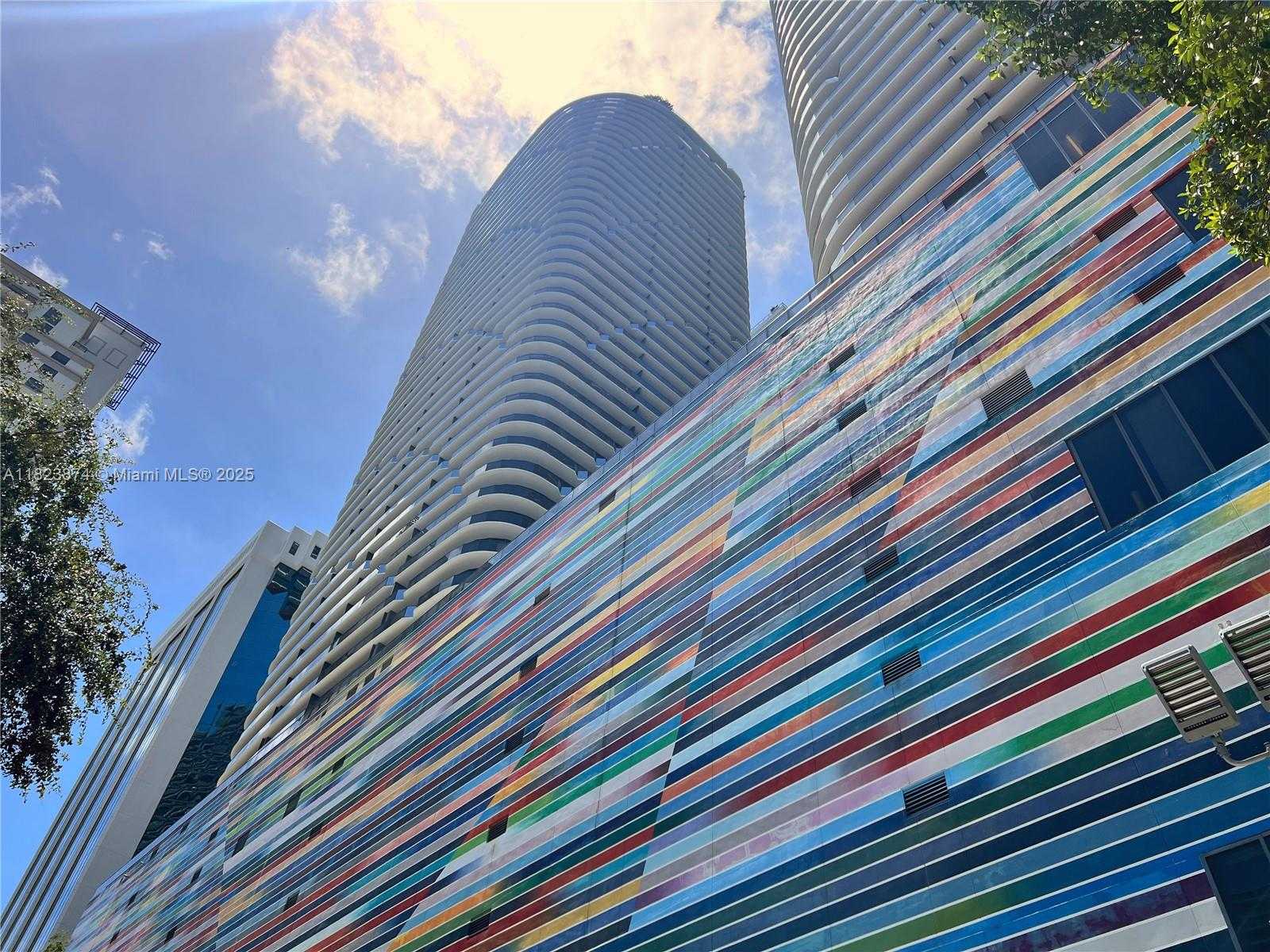 Small Image of 45 SOUTH WEST 9TH ST #3602, Miami Number 27