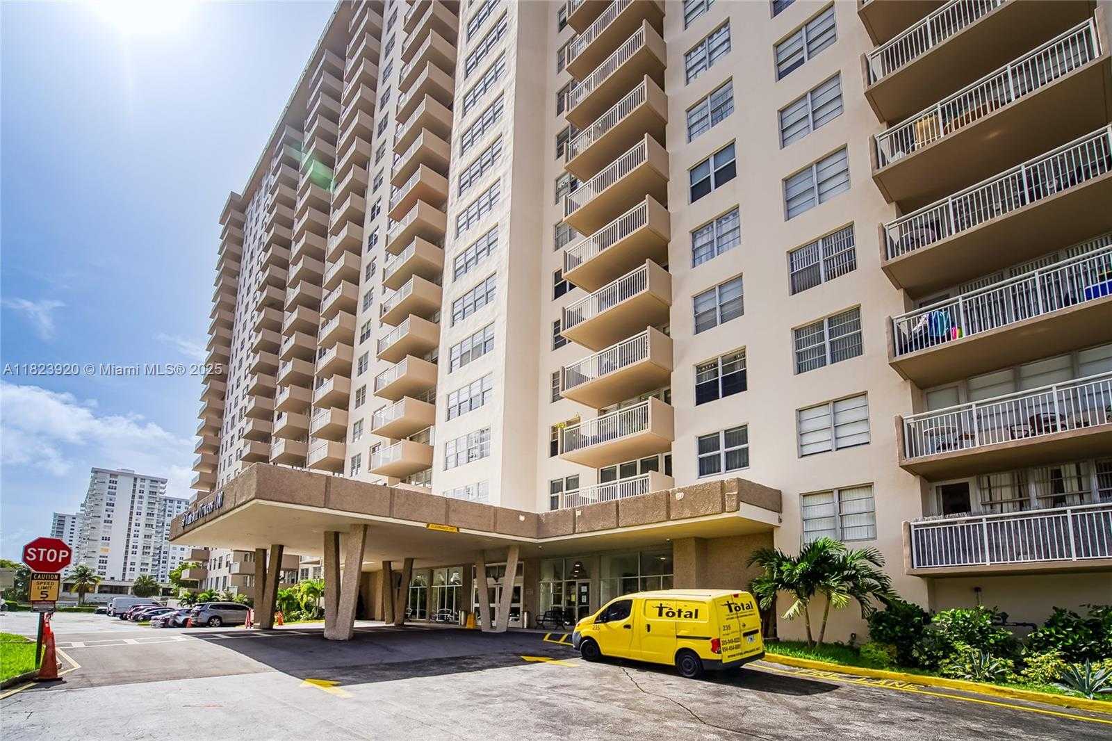 Small Image of 250 174TH ST #1704, Sunny Isles Beach Number 52
