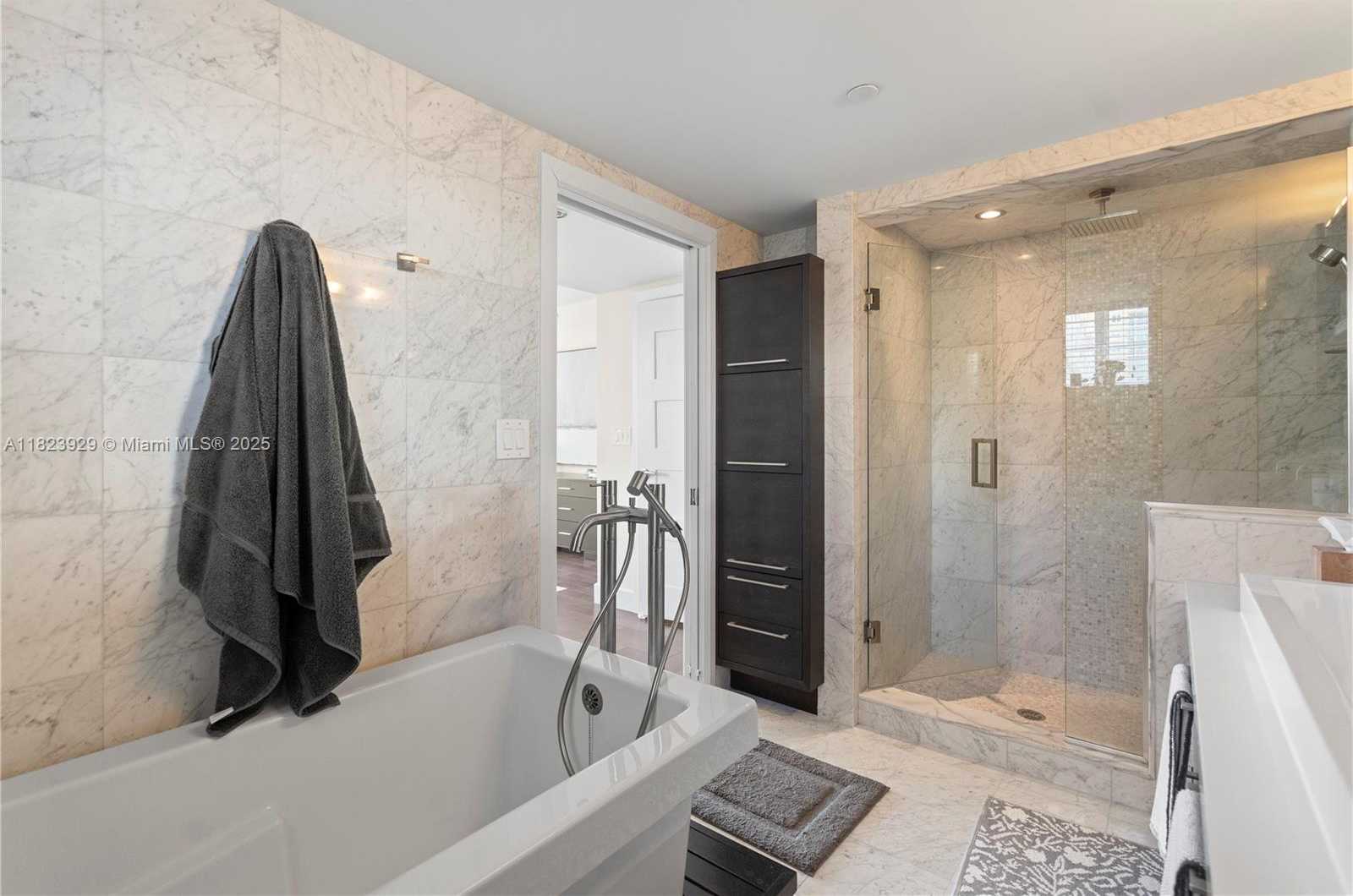 Small Image of 17050 NORTH BAY RD #PH1201, Sunny Isles Beach Number 50