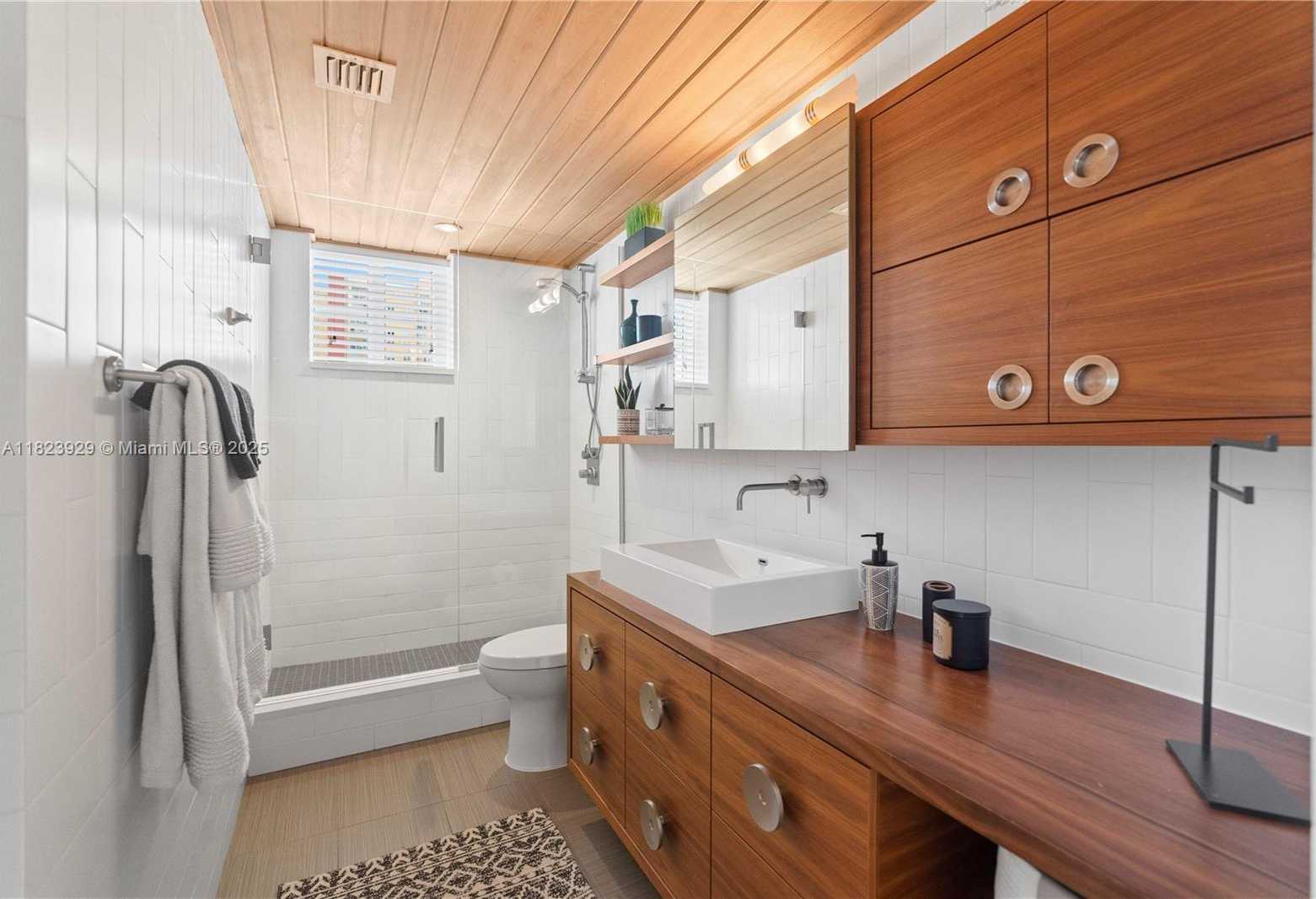 Small Image of 17050 NORTH BAY RD #PH1201, Sunny Isles Beach Number 55
