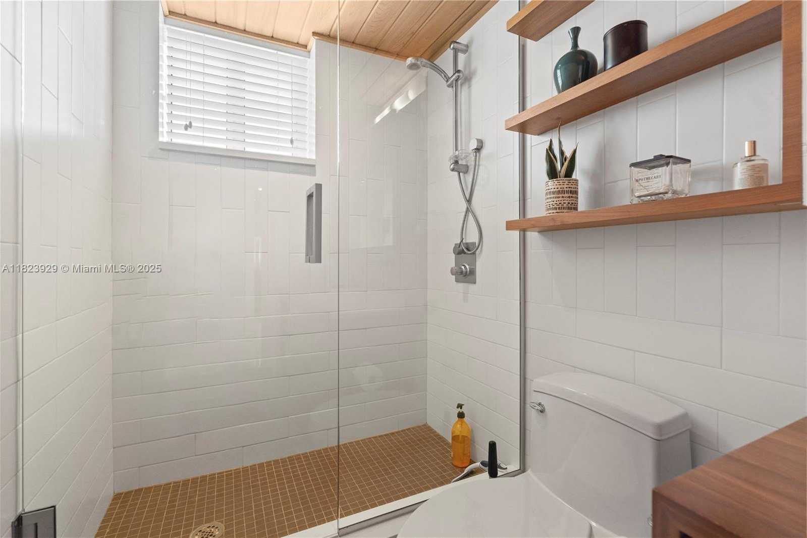 Small Image of 17050 NORTH BAY RD #PH1201, Sunny Isles Beach Number 56