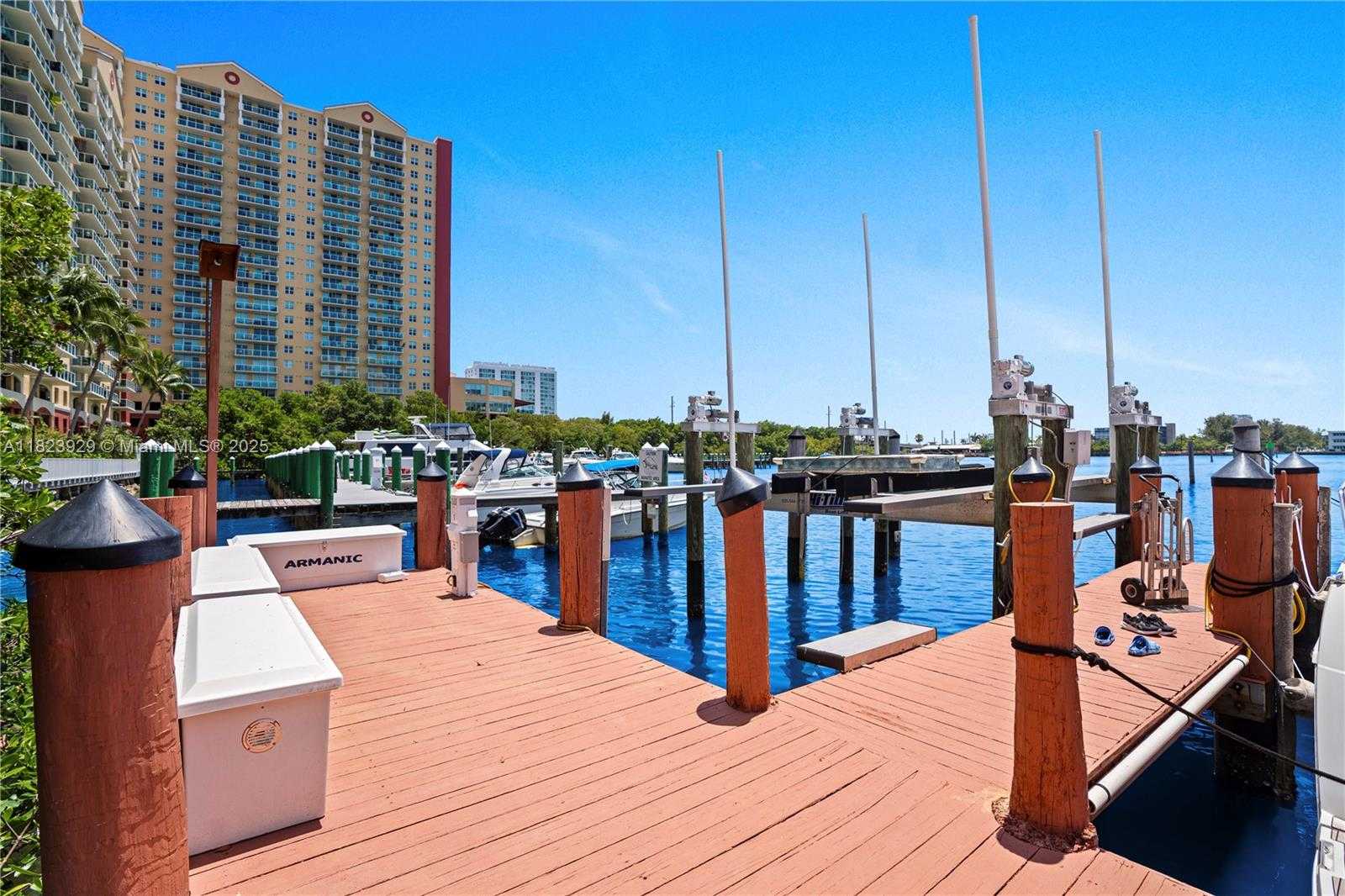 Small Image of 17050 NORTH BAY RD #PH1201, Sunny Isles Beach Number 78
