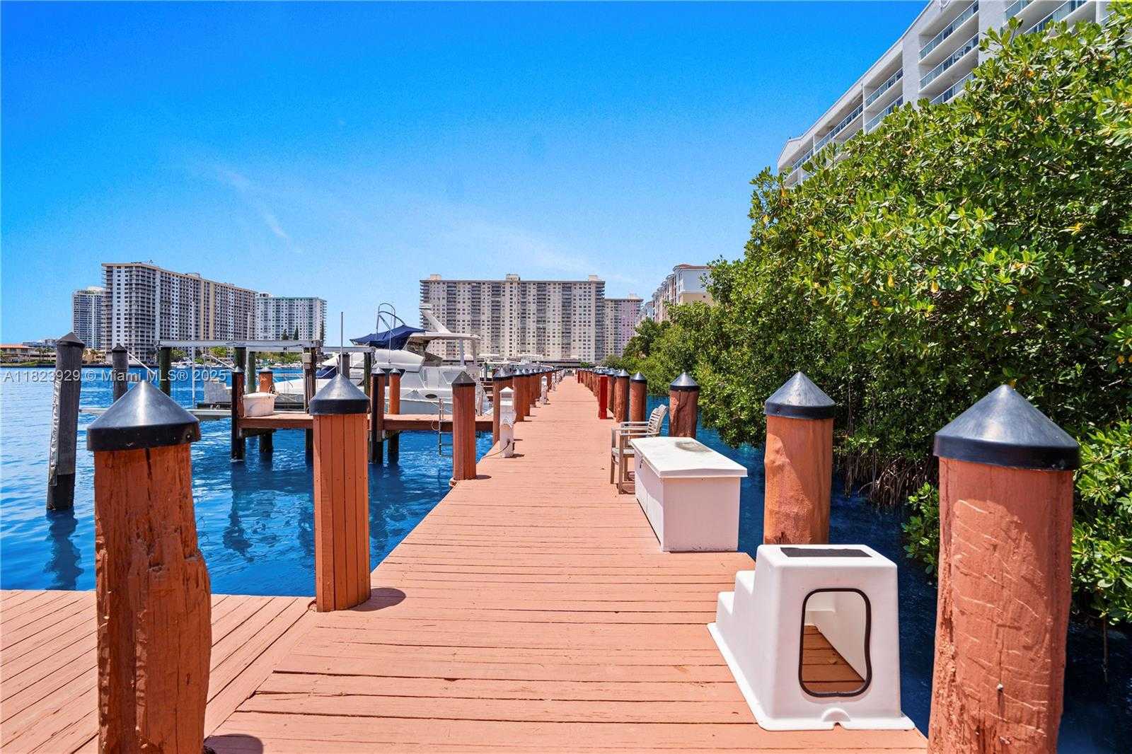 Small Image of 17050 NORTH BAY RD #PH1201, Sunny Isles Beach Number 80