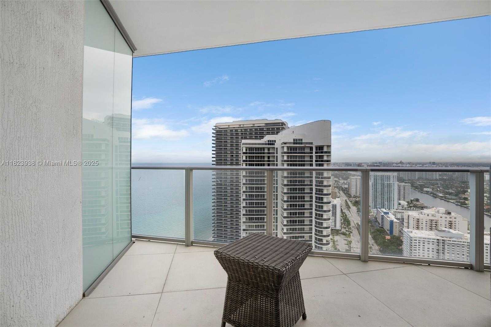 Small Image of 4111 SOUTH OCEAN DR #3709, Hollywood Number 19