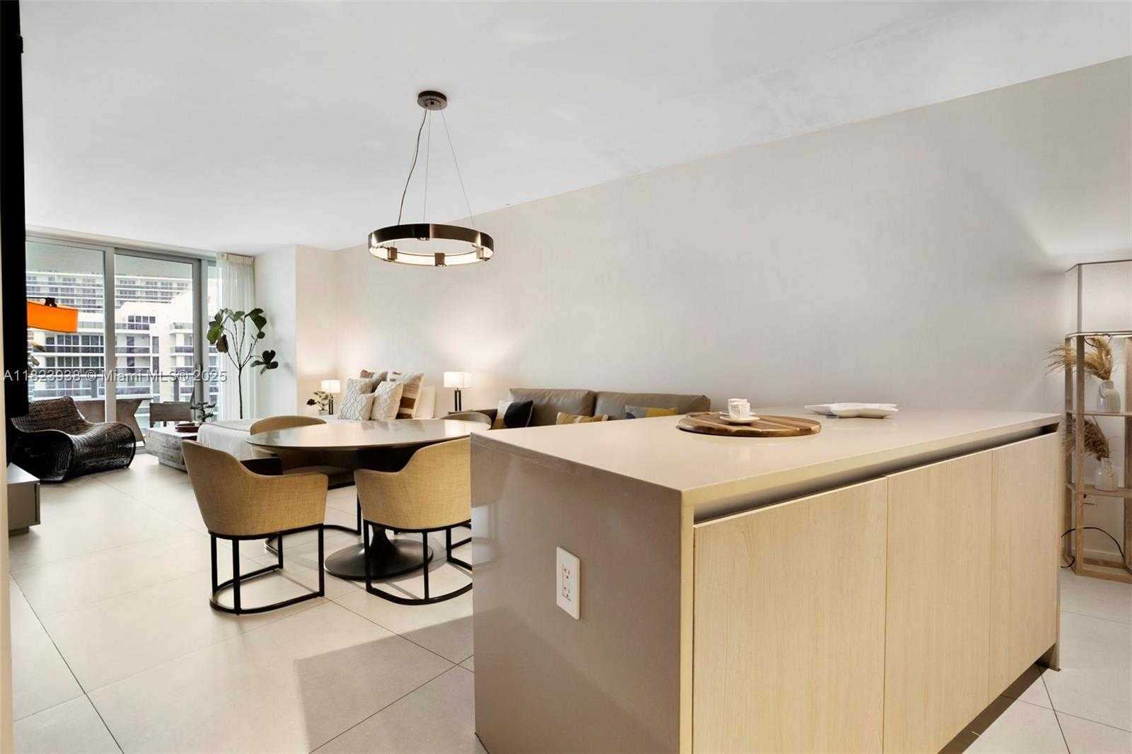 Small Image of 4111 SOUTH OCEAN DR #3709, Hollywood Number 7