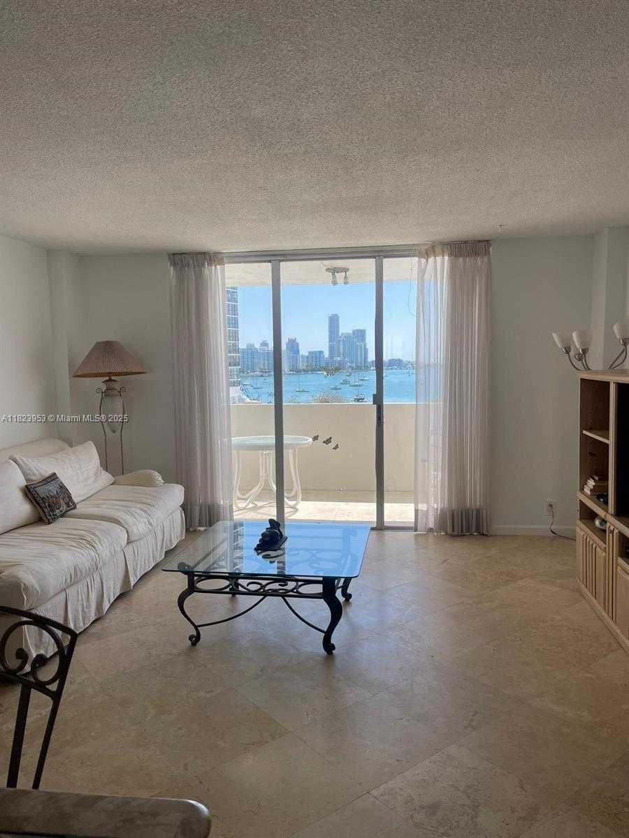 Small Image of 5 ISLAND AVE #5G, Miami Beach Number 21