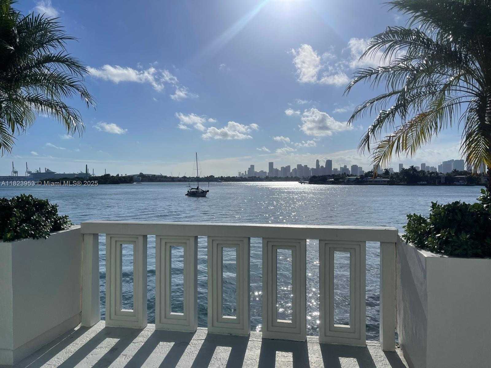 Small Image of 5 ISLAND AVE #5G, Miami Beach Number 4