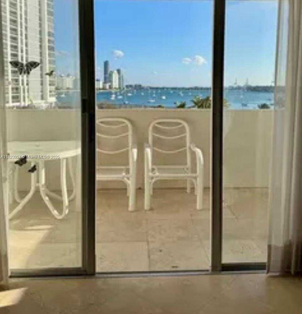 Small Image of 5 ISLAND AVE #5G, Miami Beach Number 8