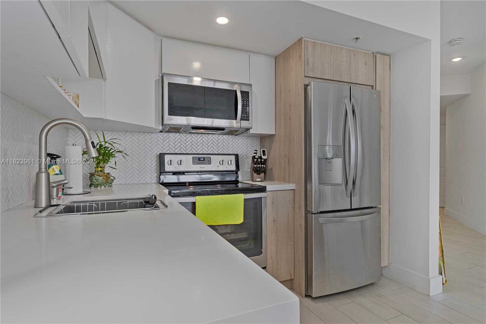 Small Image of 5085 NORTH WEST 7TH ST #802, Miami Number 10