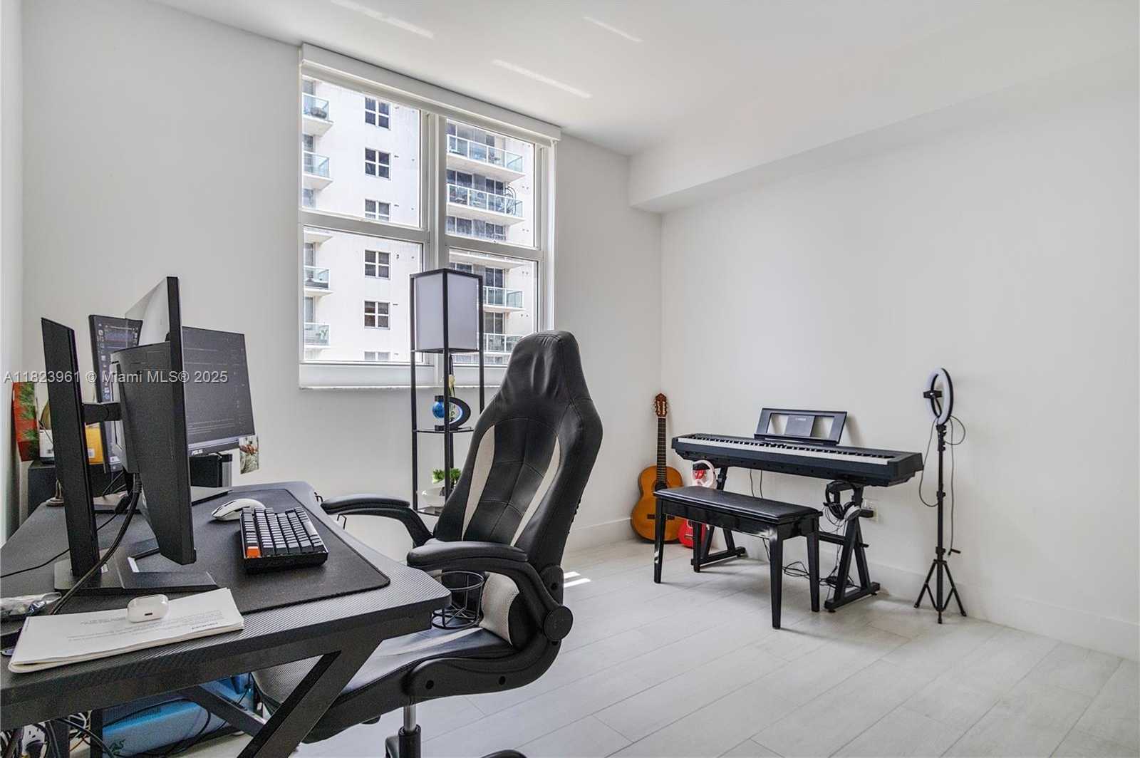 Small Image of 5085 NORTH WEST 7TH ST #802, Miami Number 15