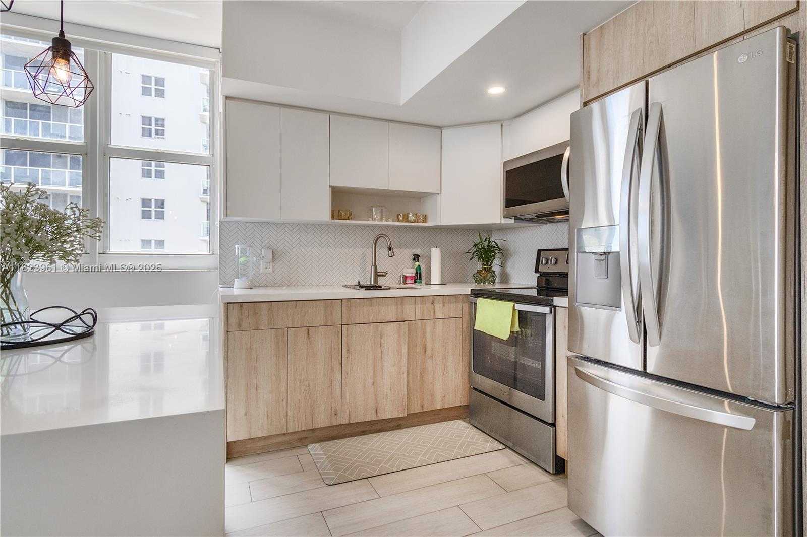 Small Image of 5085 NORTH WEST 7TH ST #802, Miami Number 8