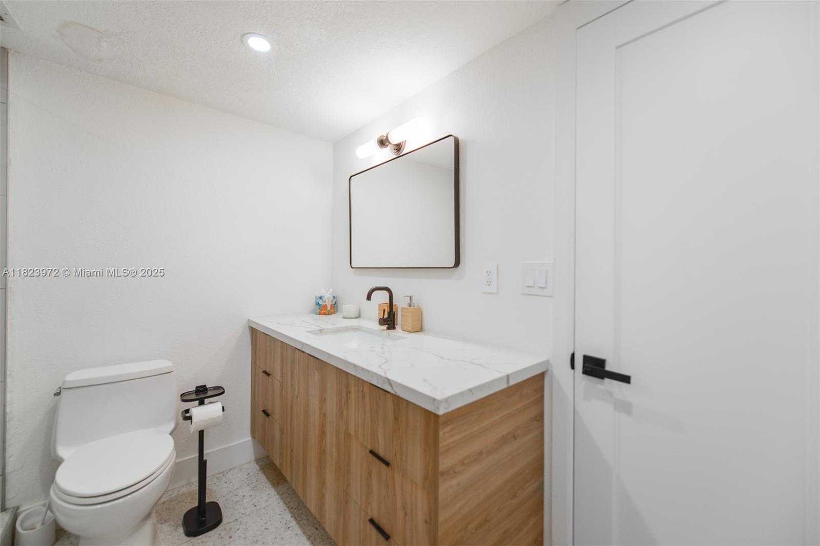 Small Image of 1965 SOUTH OCEAN DR #6F, Hallandale Beach Number 18