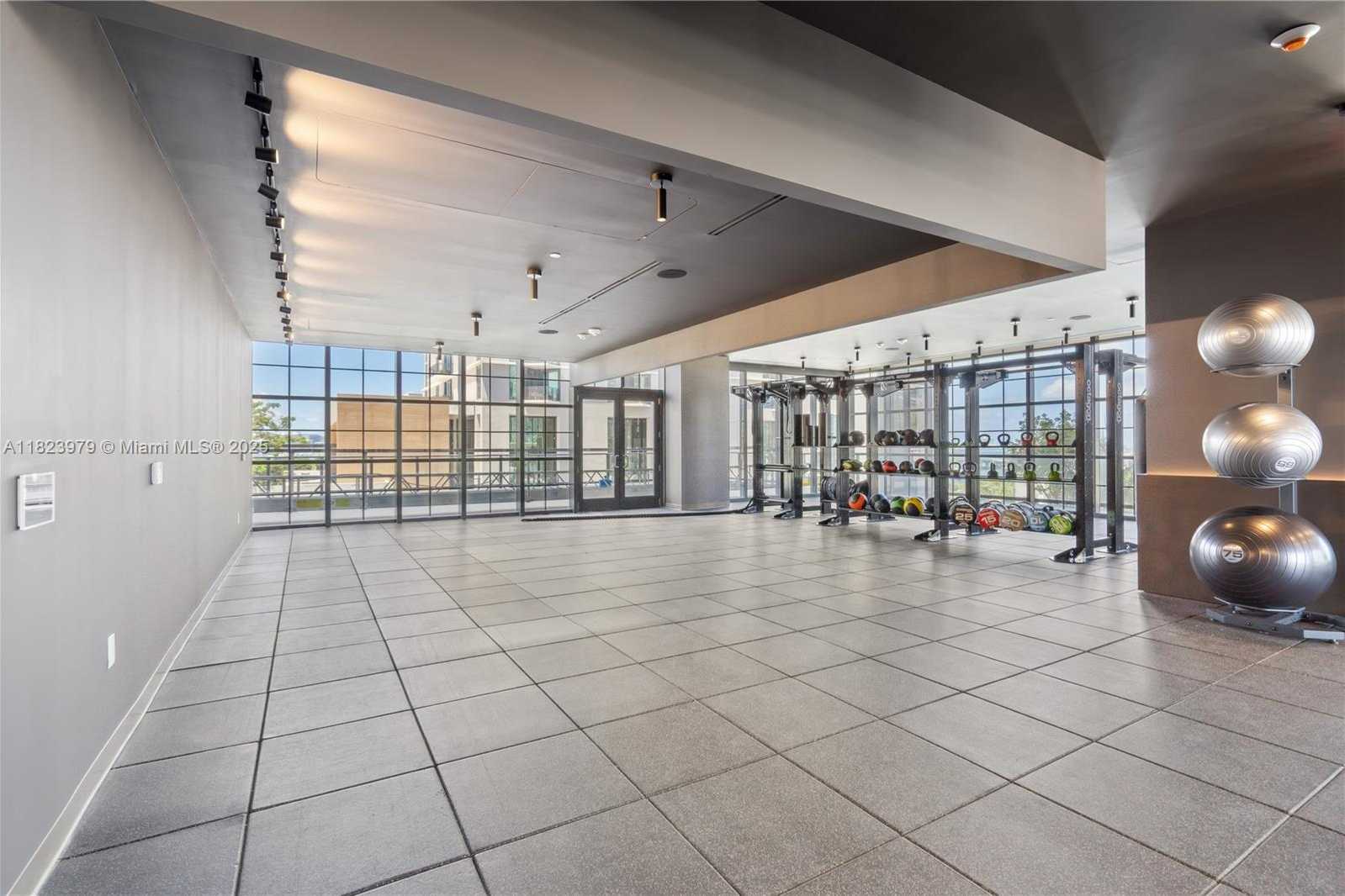 Small Image of 601 NORTH EAST 1ST AVE #2703, Miami Number 25