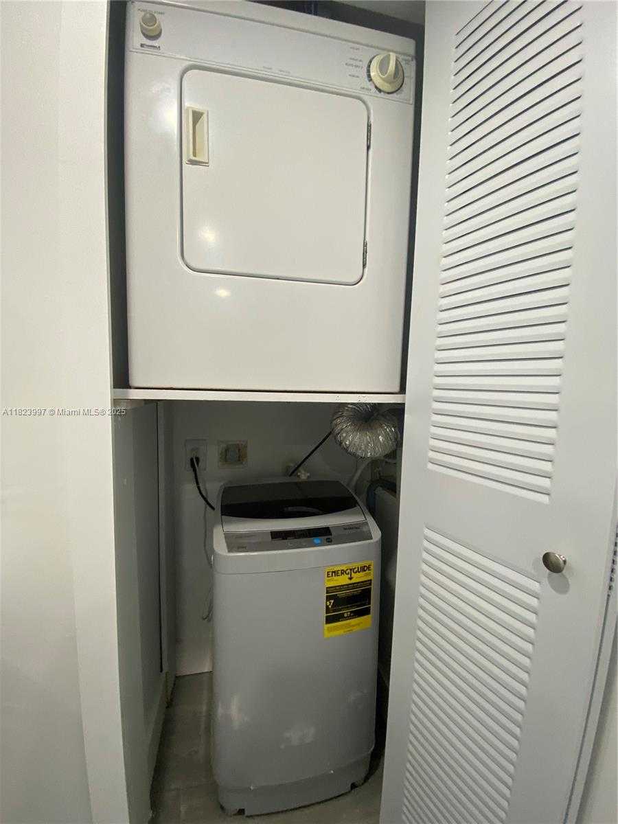 Small Image of 11800 SOUTH WEST 18TH ST #527-4, Miami Number 8