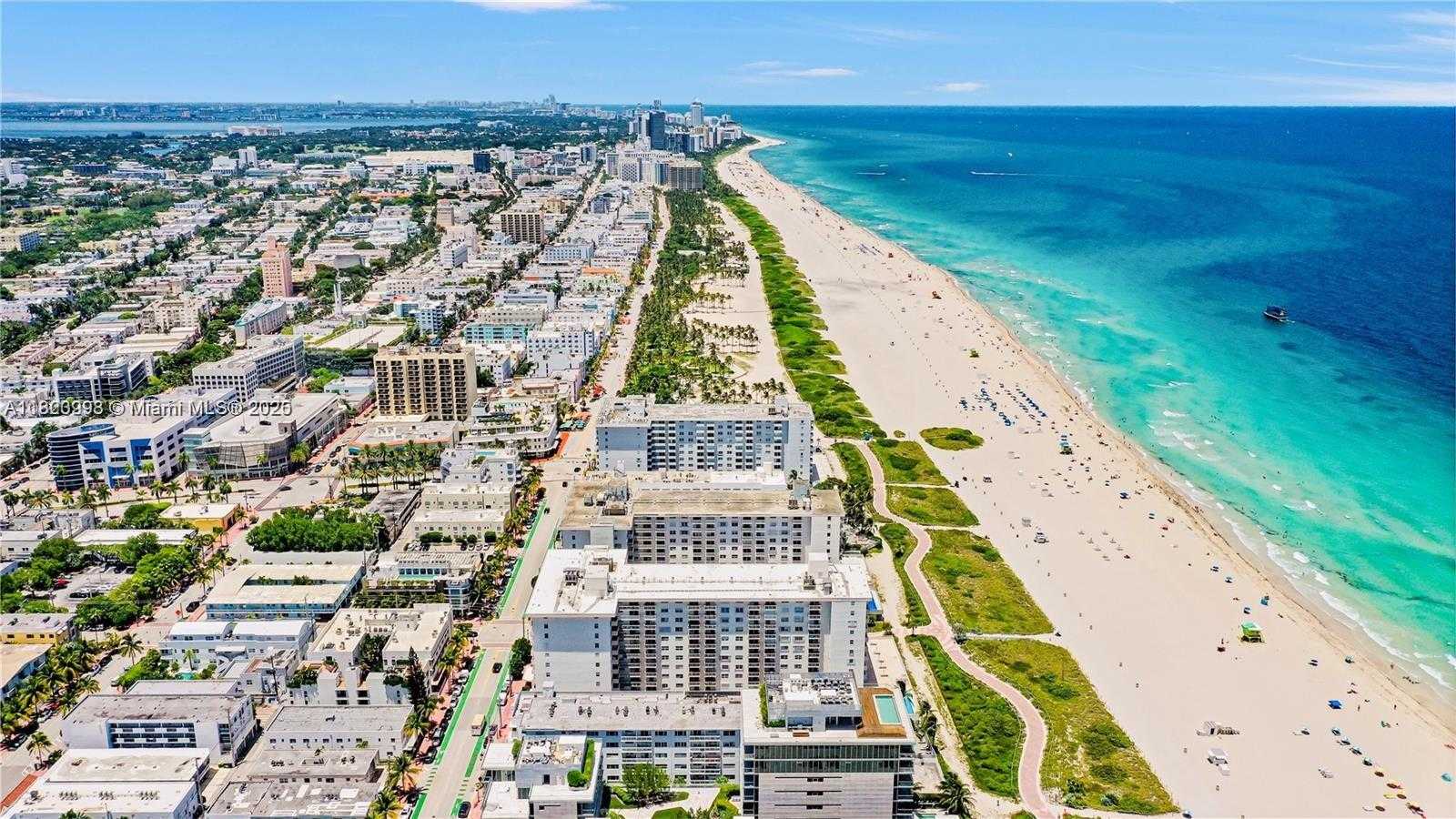 Small Image of 401 OCEAN DR #722, Miami Beach Number 11