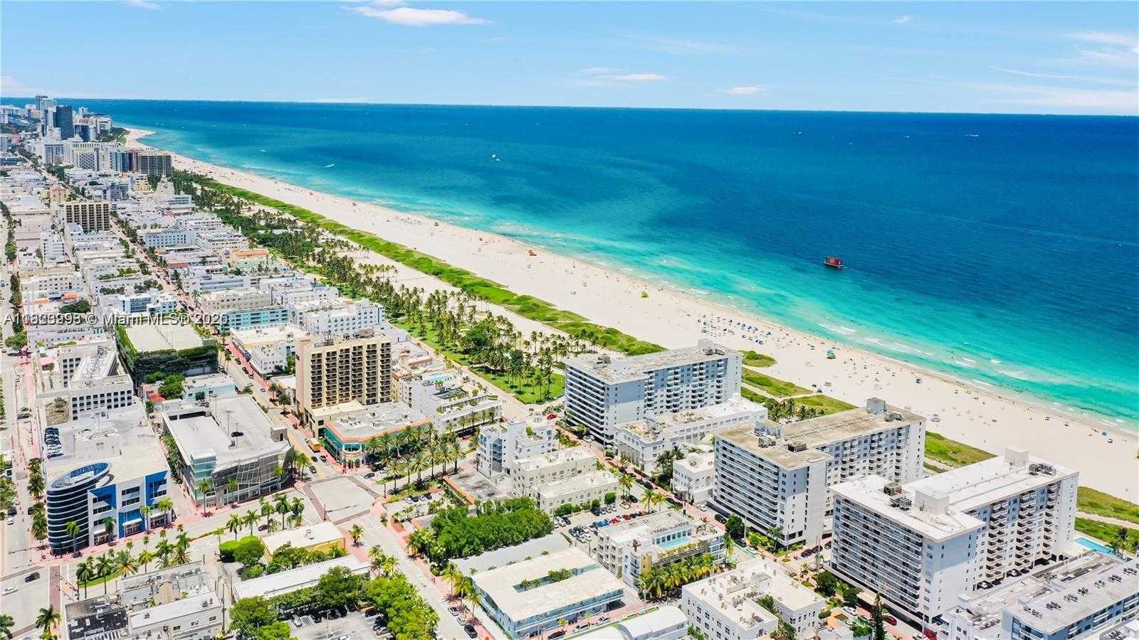 Small Image of 401 OCEAN DR #722, Miami Beach Number 12