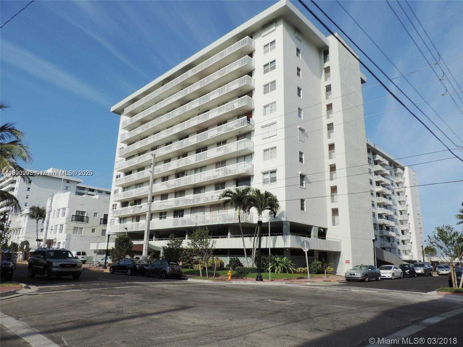 Small Image of 401 OCEAN DR #722, Miami Beach Number 15