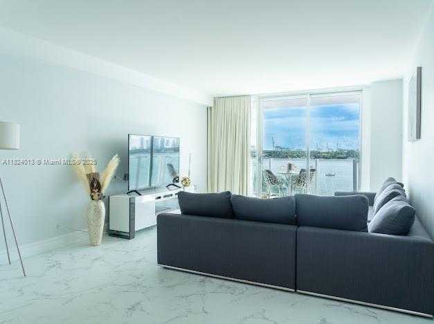 Small Image of 1100 WEST AVE #510, Miami Beach Number 4
