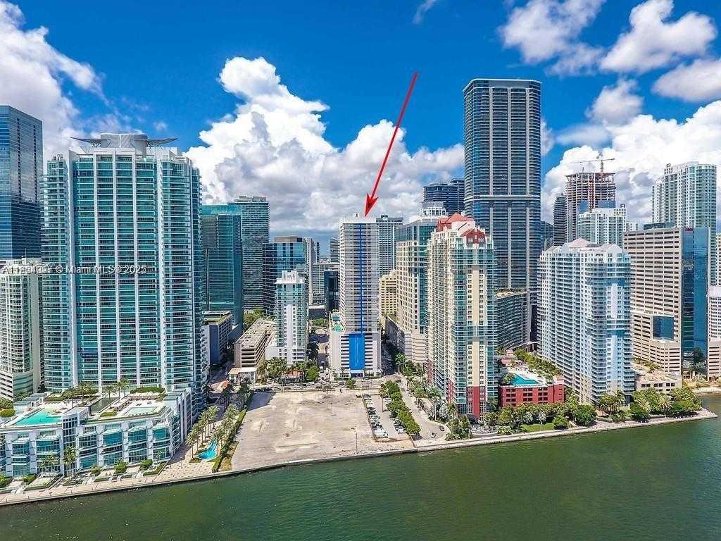 Small Image of 1200 BRICKELL BAY DR #1518, Miami Number 24