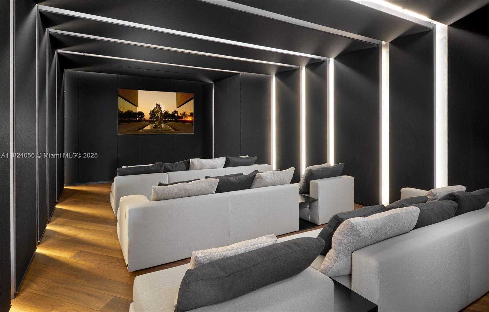 Small Image of 10203 COLLINS #301, Bal Harbour Number 28