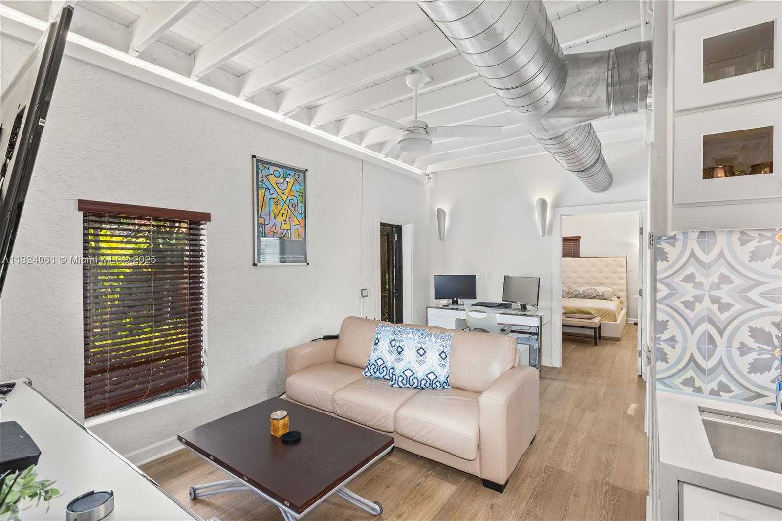 Small Image of 1301 MILAN AVE #5, Coral Gables Number 8