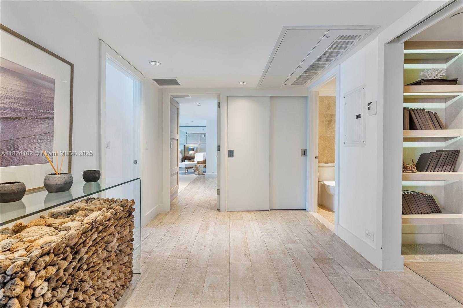 Small Image of 102 24TH ST #1415, Miami Beach Number 18