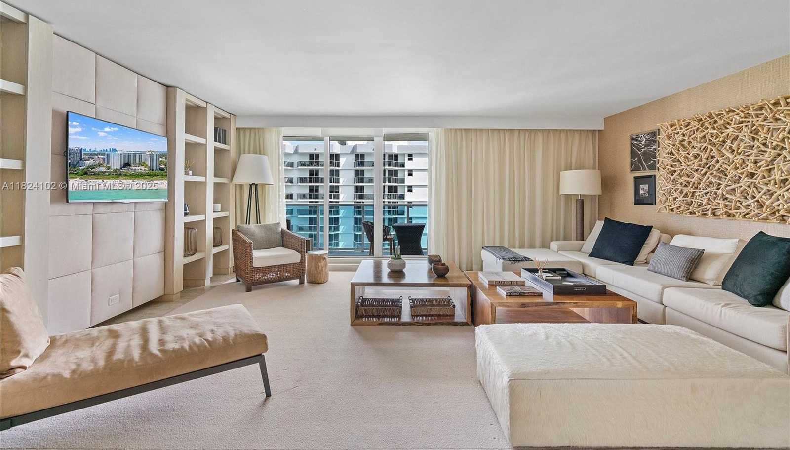 Small Image of 102 24TH ST #1415, Miami Beach Number 2