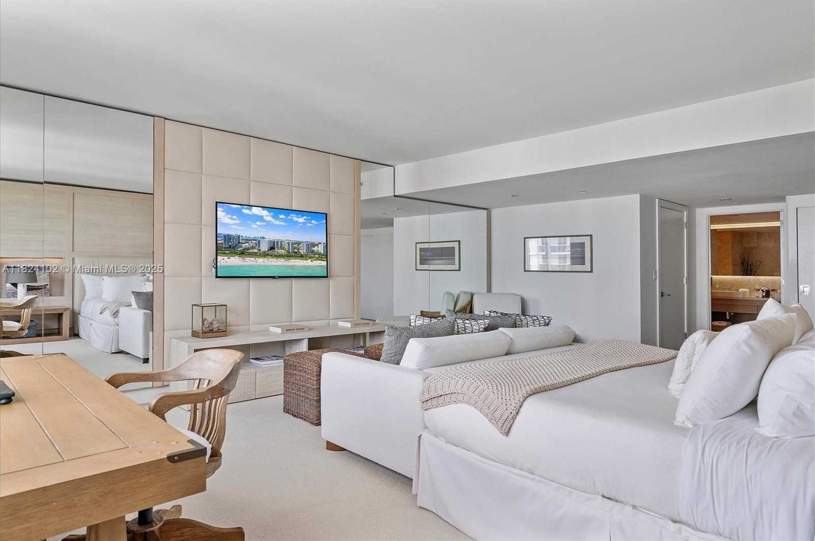 Small Image of 102 24TH ST #1415, Miami Beach Number 32
