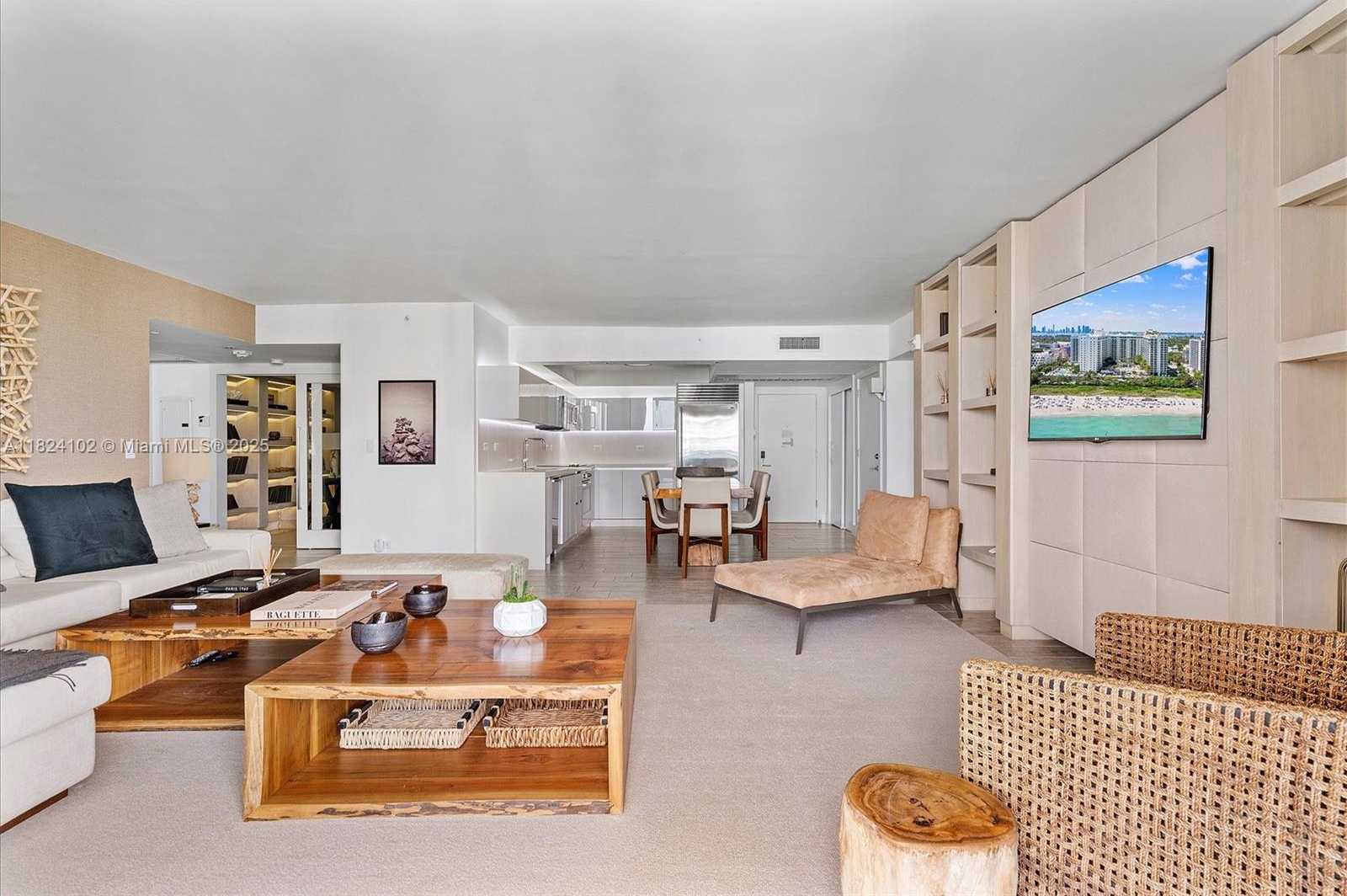 Small Image of 102 24TH ST #1415, Miami Beach Number 7