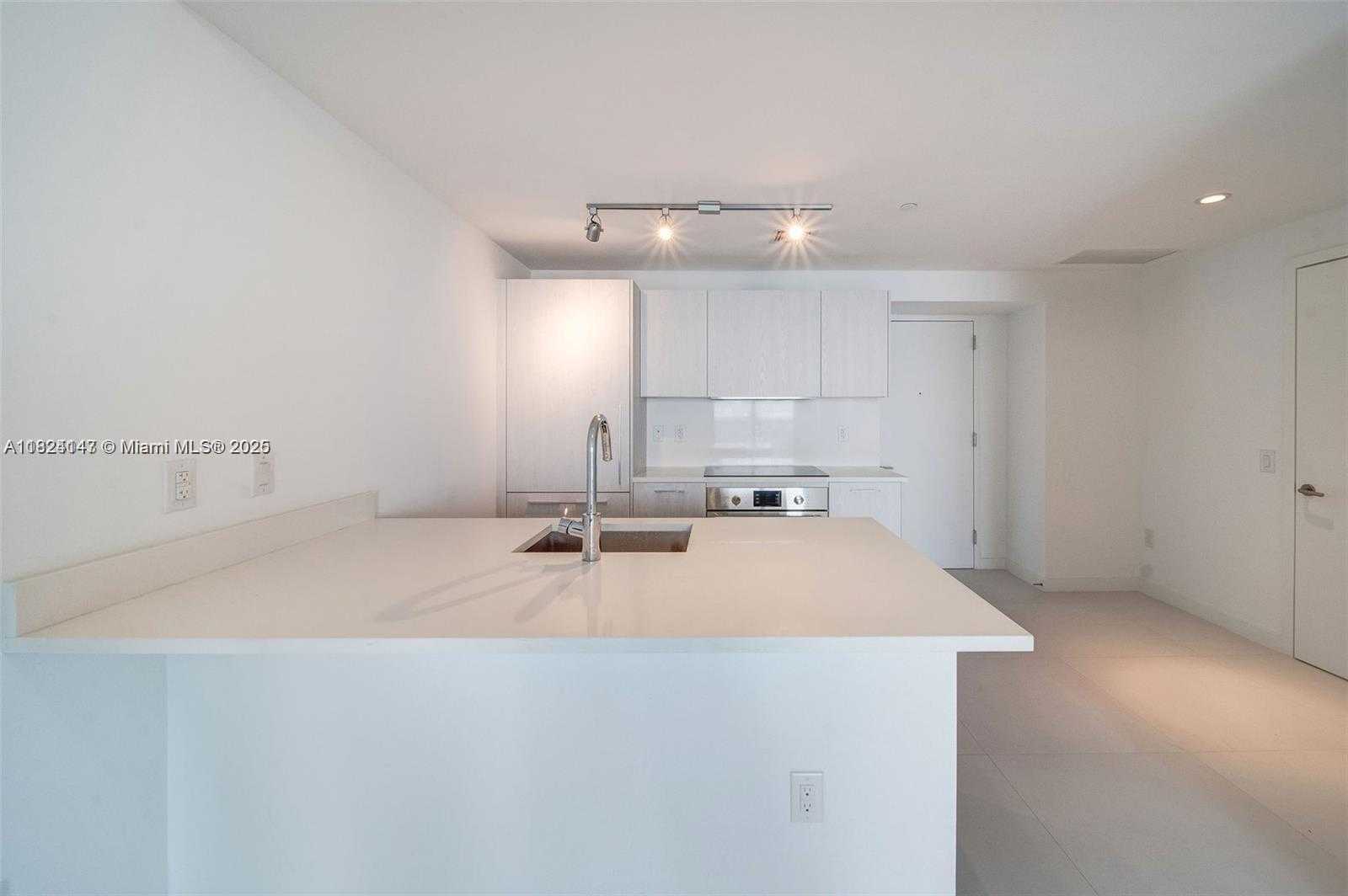 Small Image of 501 NORTH EAST 31ST ST #2005, Miami Number 4