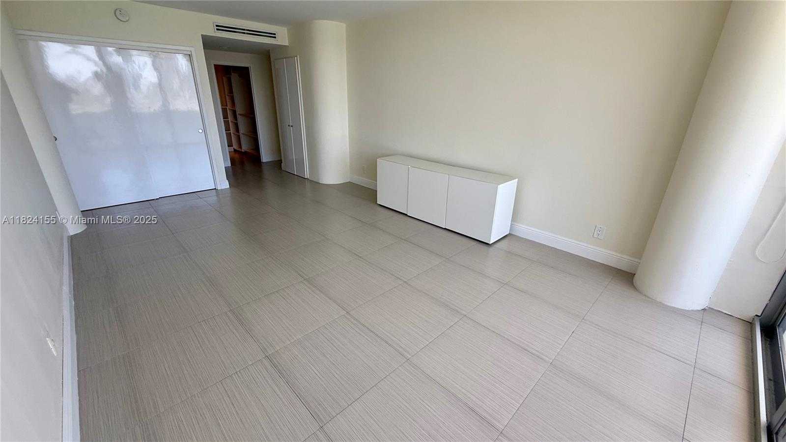 Small Image of 900 BAY DR #906, Miami Beach Number 20
