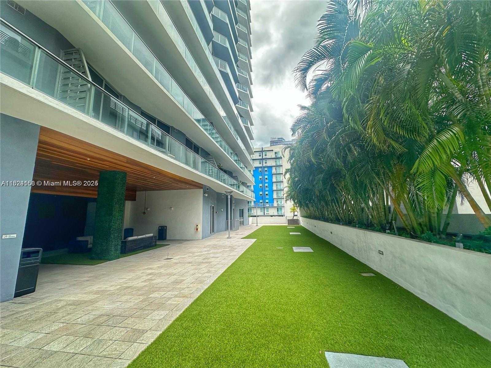 Small Image of 1010 SOUTH WEST 2ND AVE #601, Miami Number 30