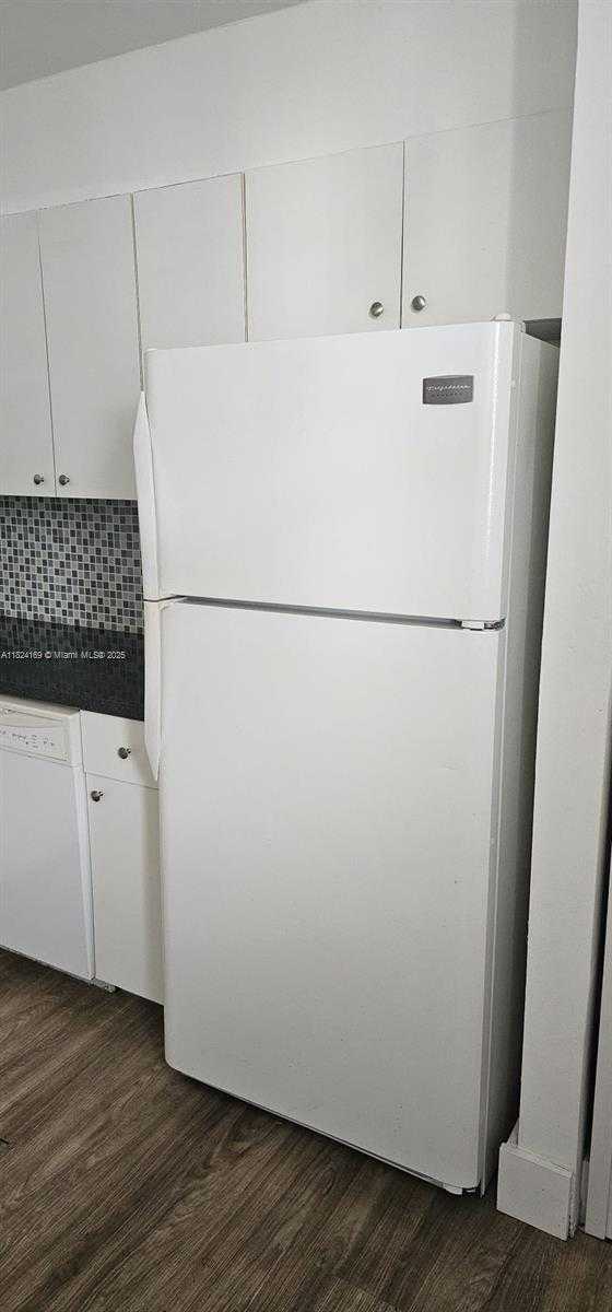 Small Image of 3660 NORTH EAST 166TH ST #503, North Miami Beach Number 2