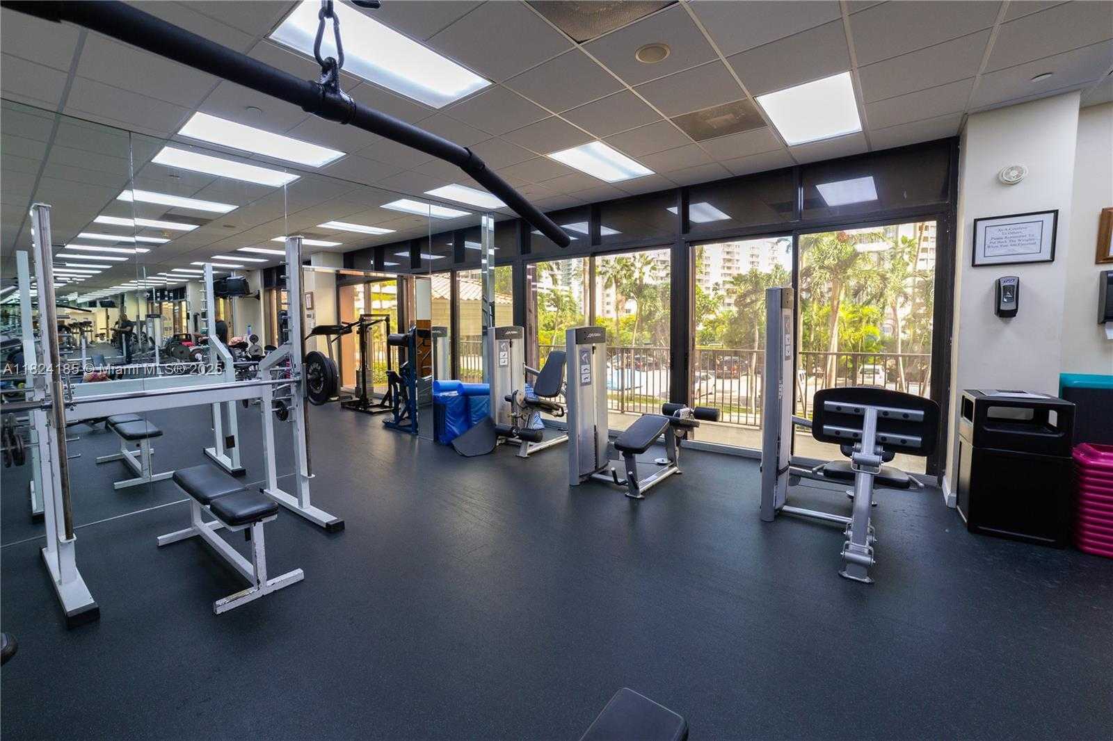 Small Image of 1450 BRICKELL BAY DR #311, Miami Number 22