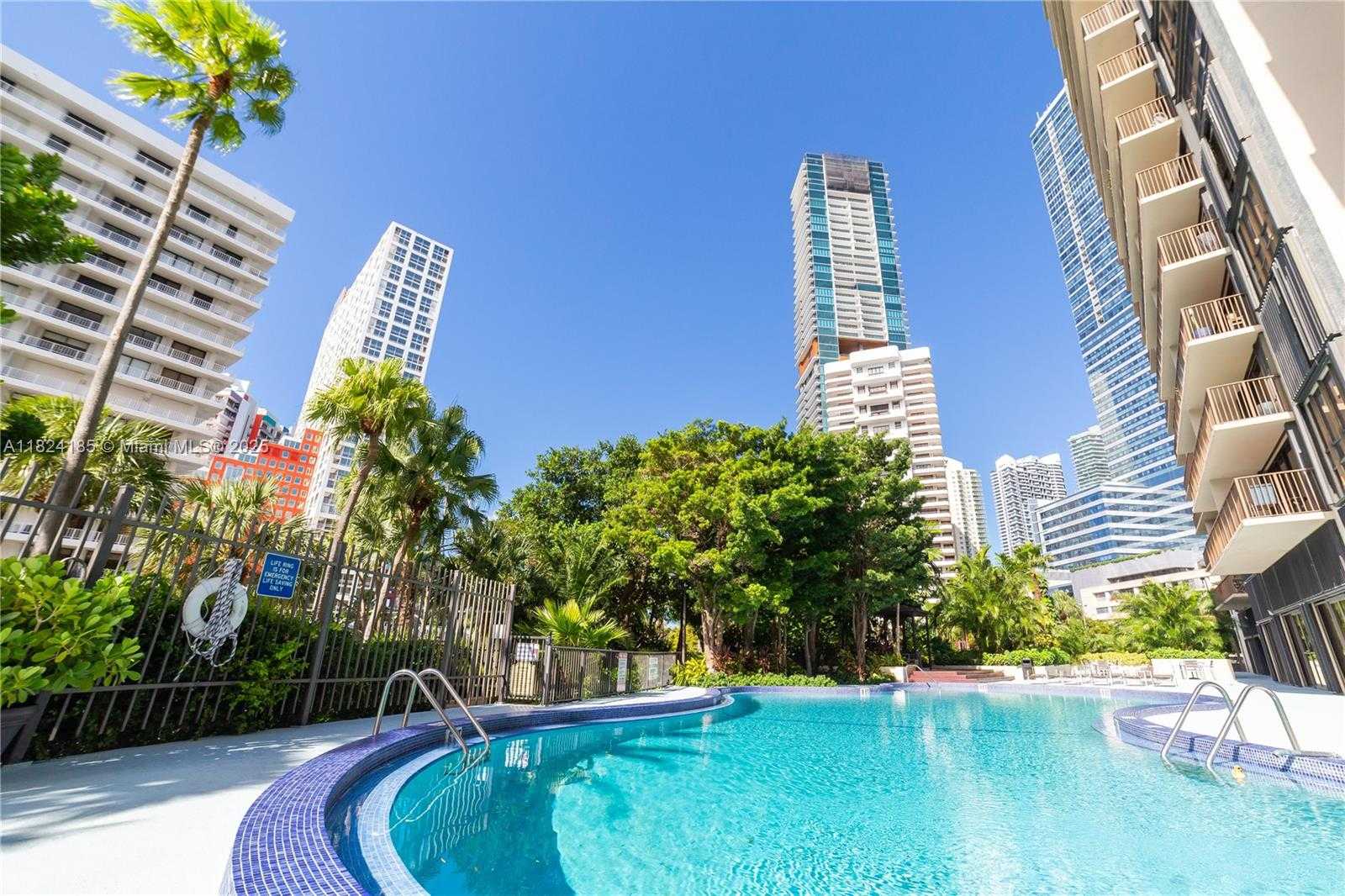 Small Image of 1450 BRICKELL BAY DR #311, Miami Number 24